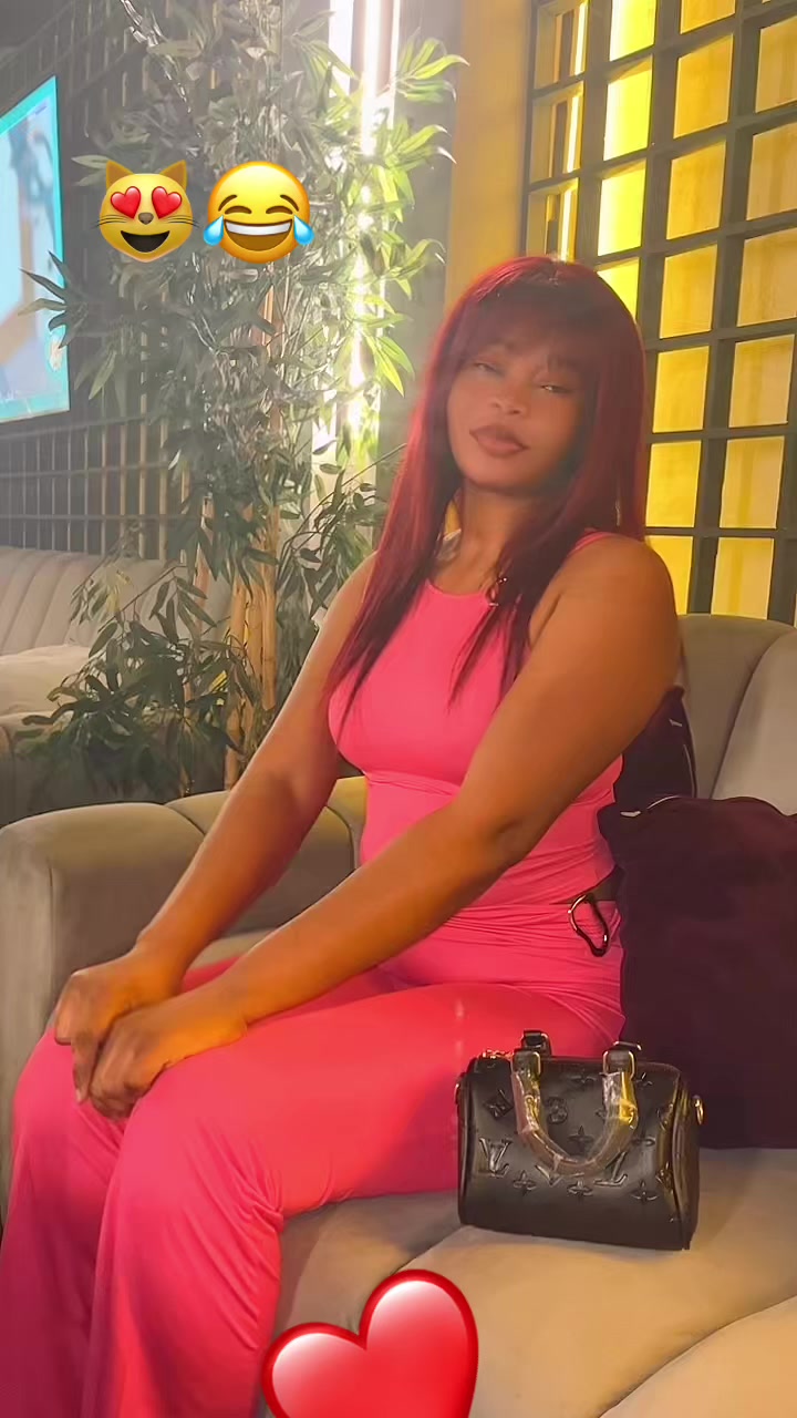 @MARIA🧸🇬🇳