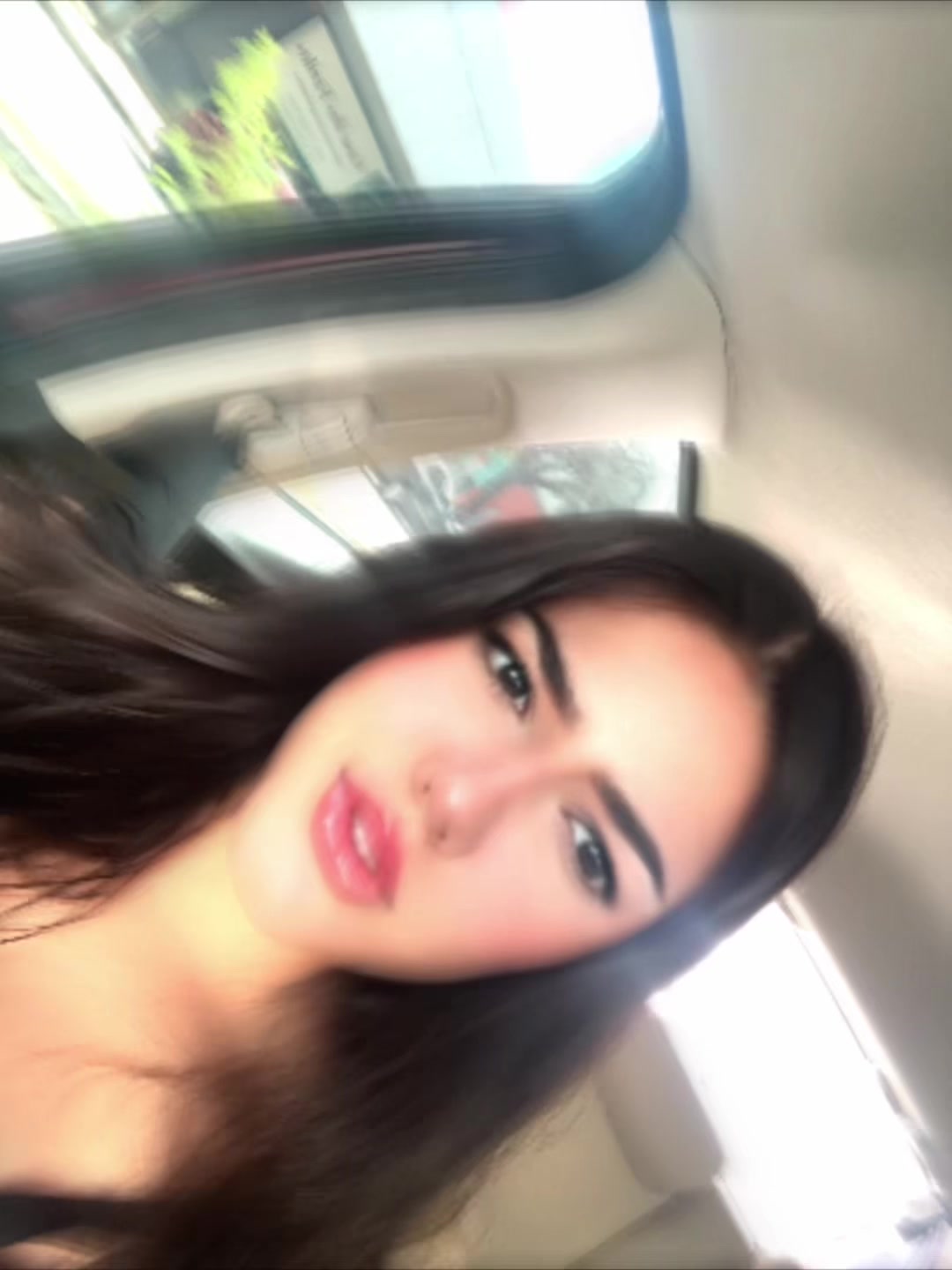 @Livia