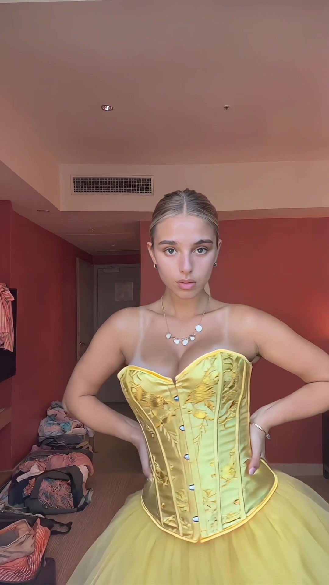 @Lily