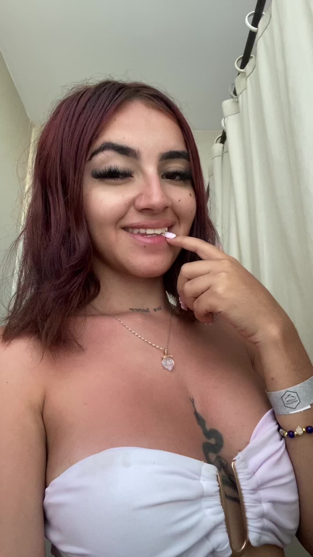@𝒜𝓁𝑒𝒿𝒶