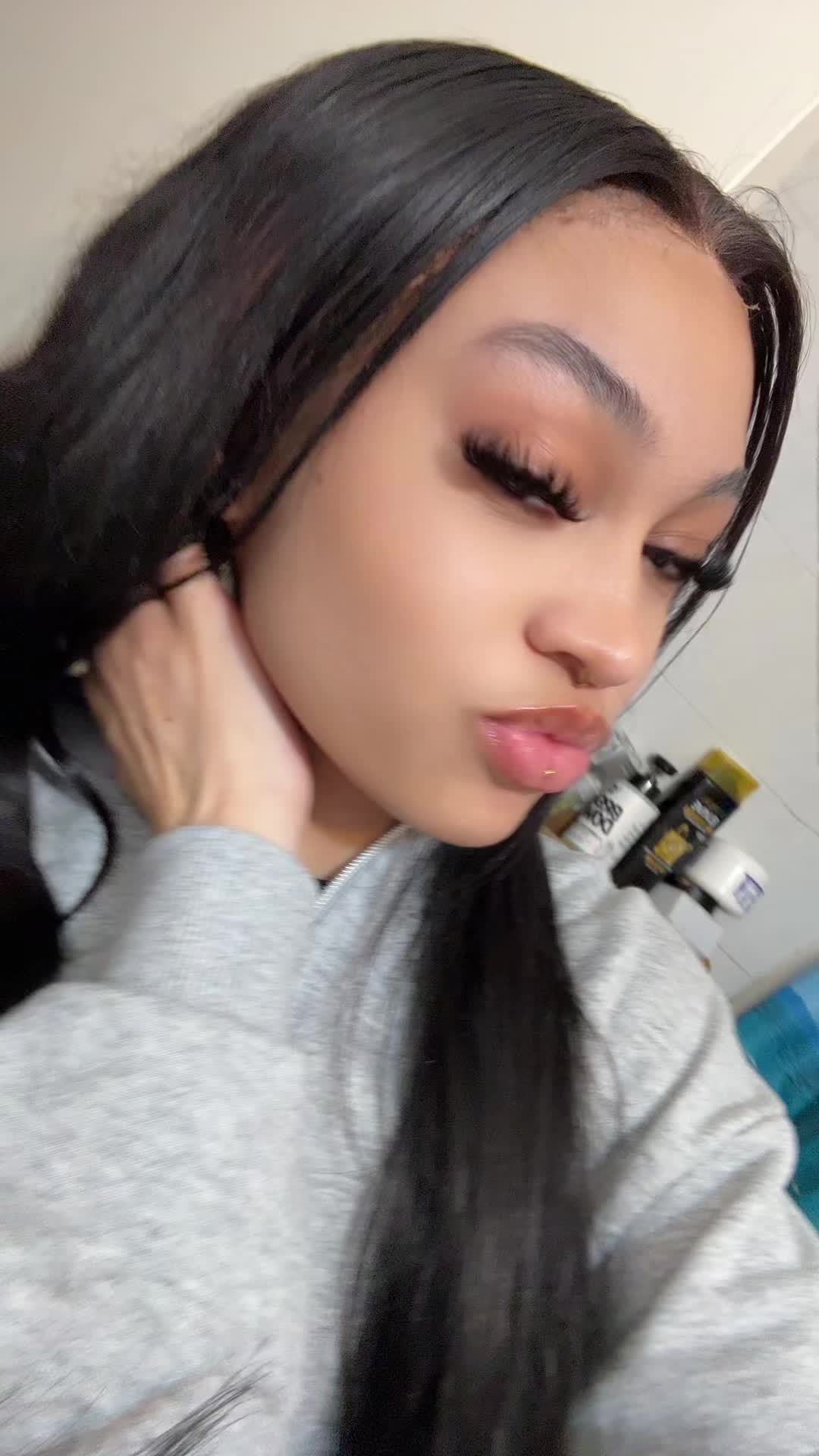 @Mikayla