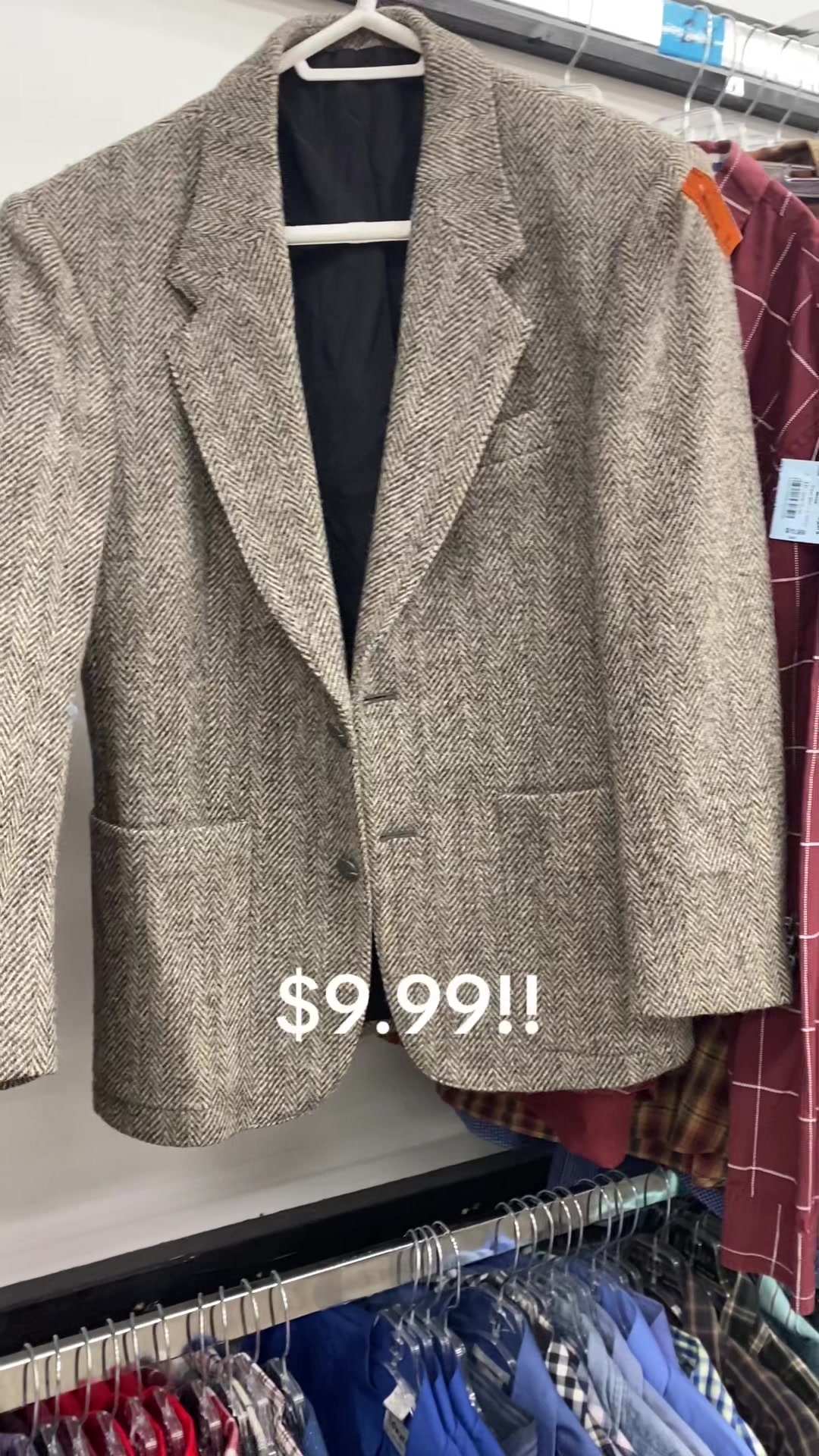 @thriftingwithconnie