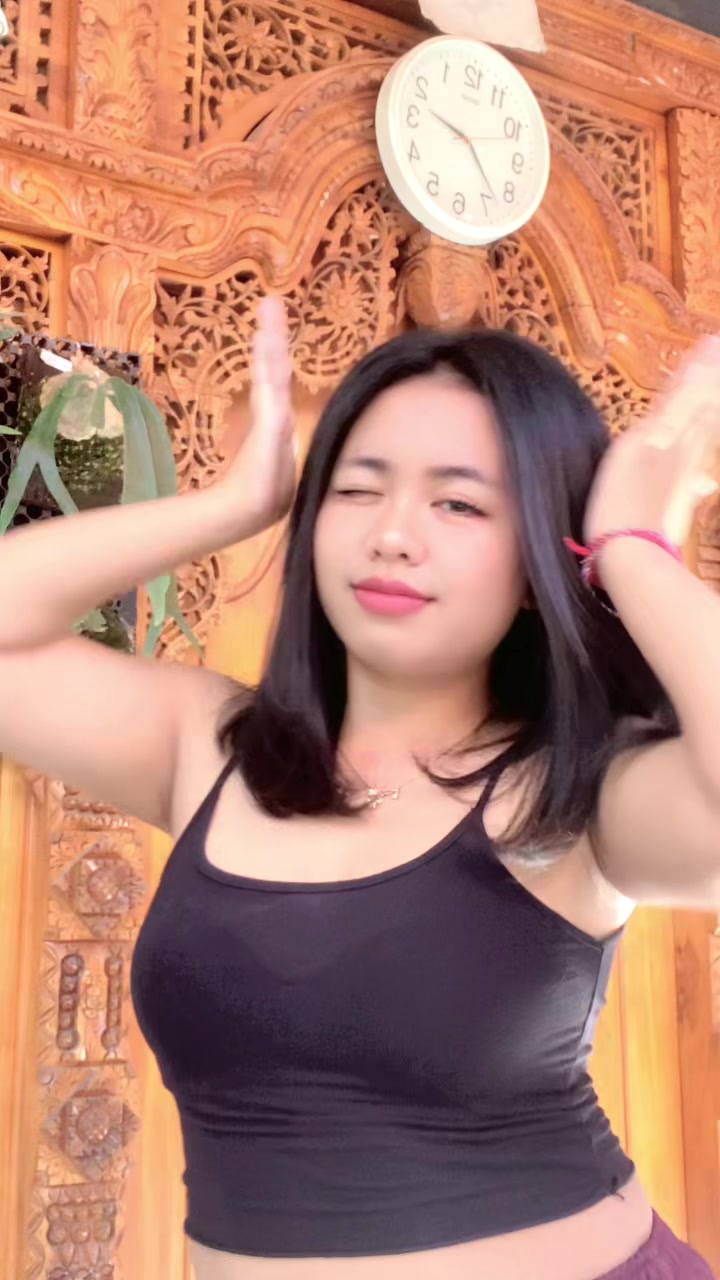 @Queen