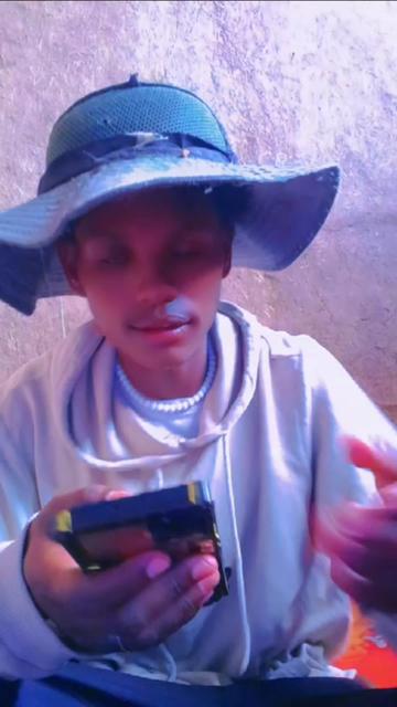 @Badhoo shawaa