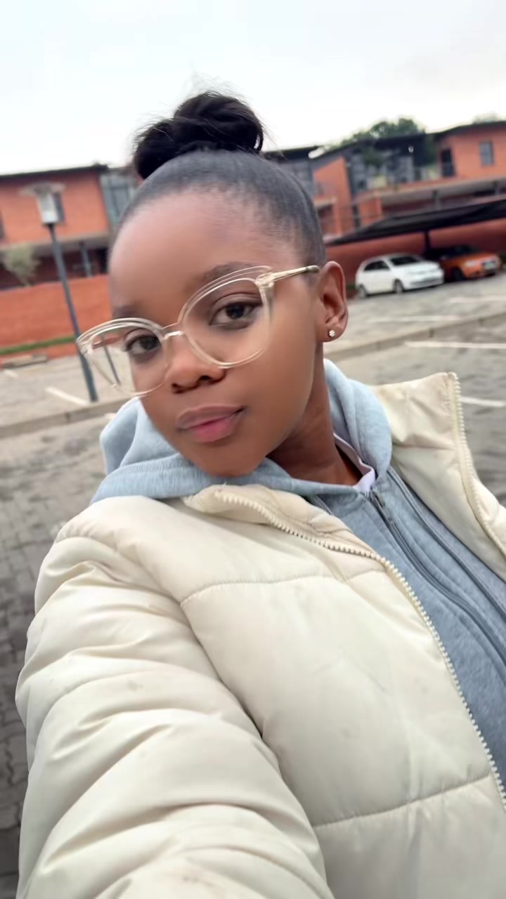@Oreneile Selokela