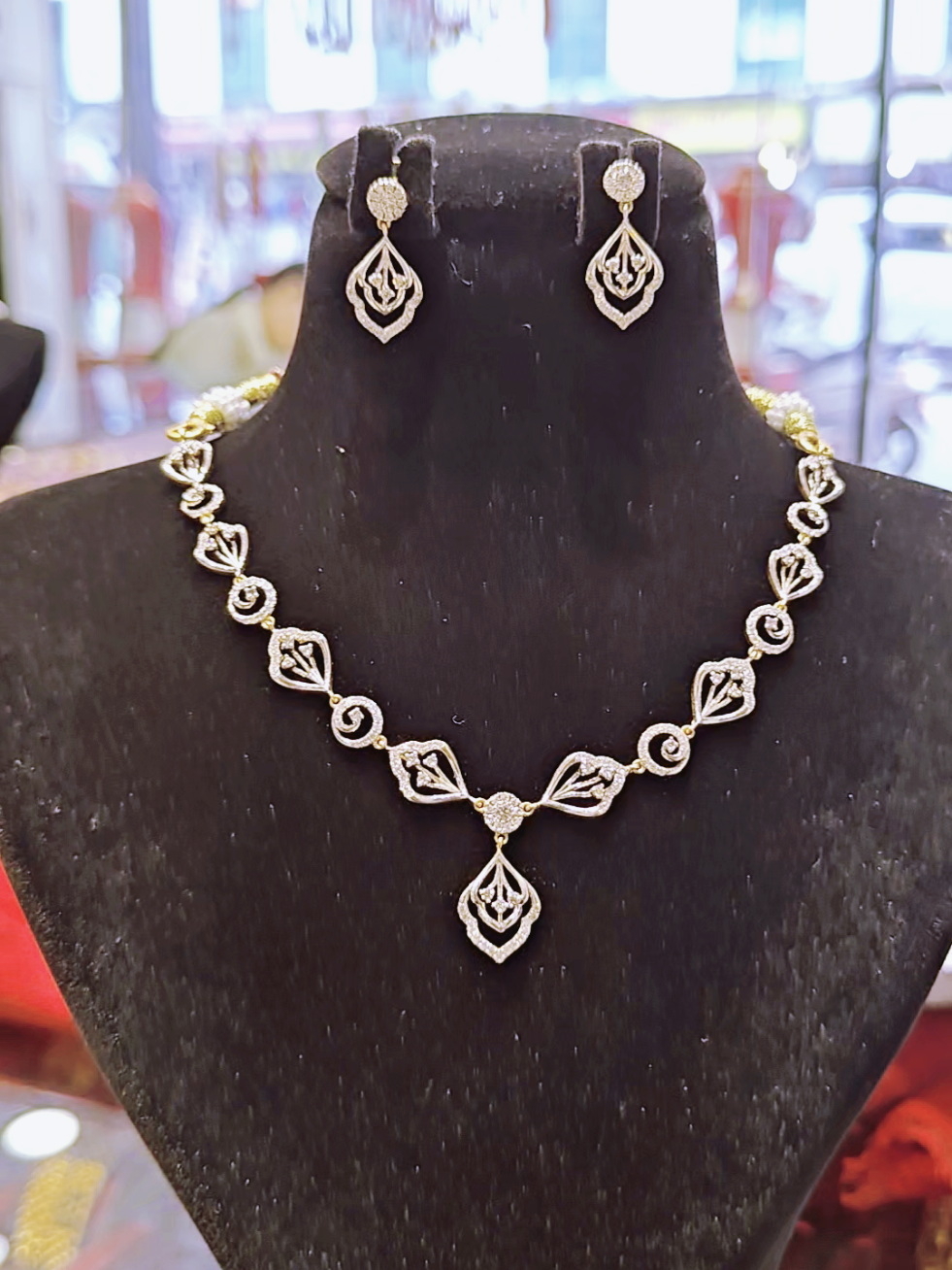 @AnandJewellers