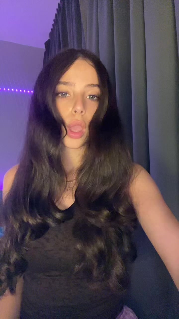 @LOLAAA