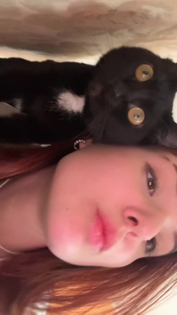 @алиюша