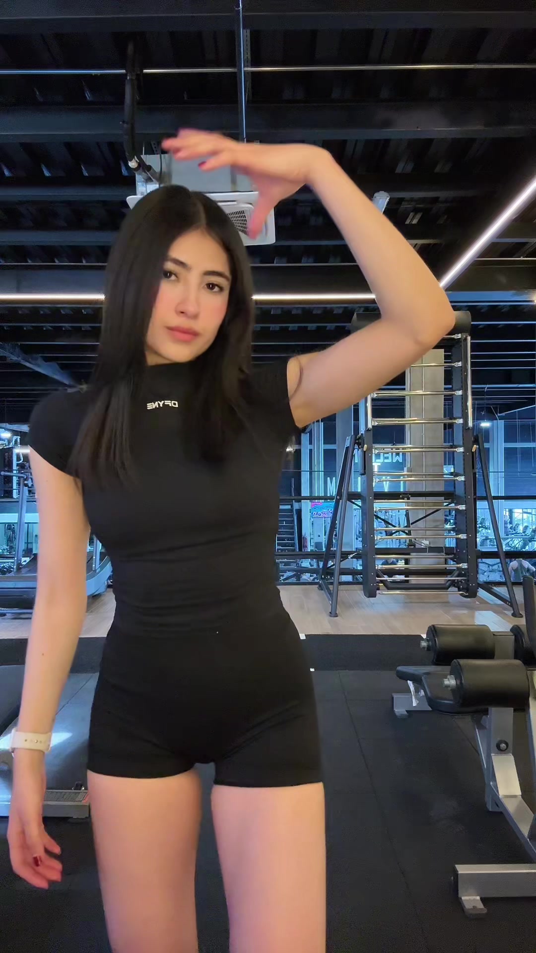 @nicoleriverz