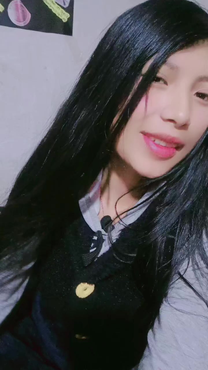 @♥️🦋tú cholita Elvira 🦋♥️