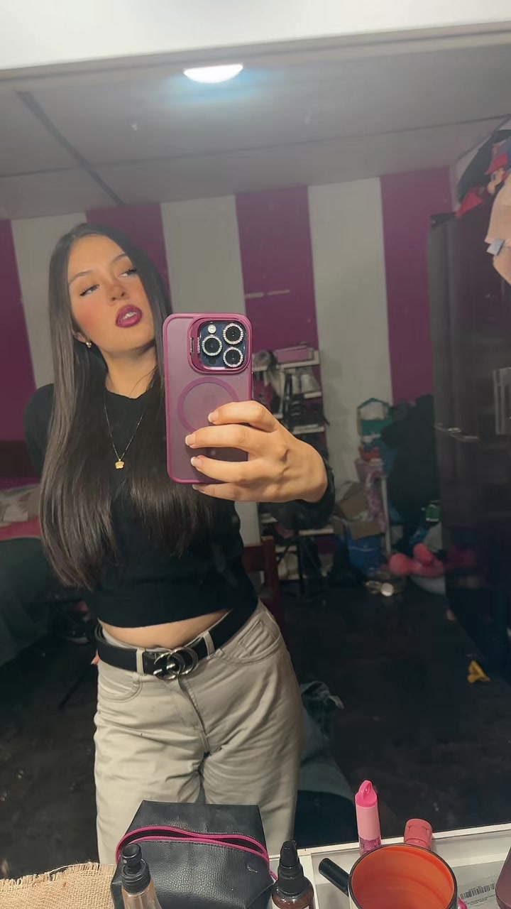 @Mili Navarro💋