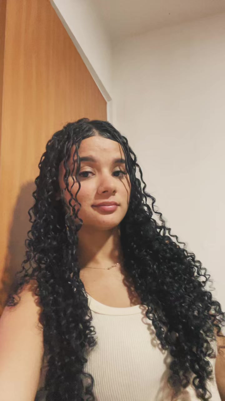 @erica_valesca