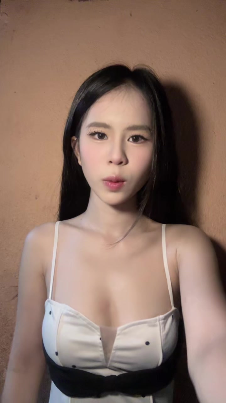 @น้องแอลลี่