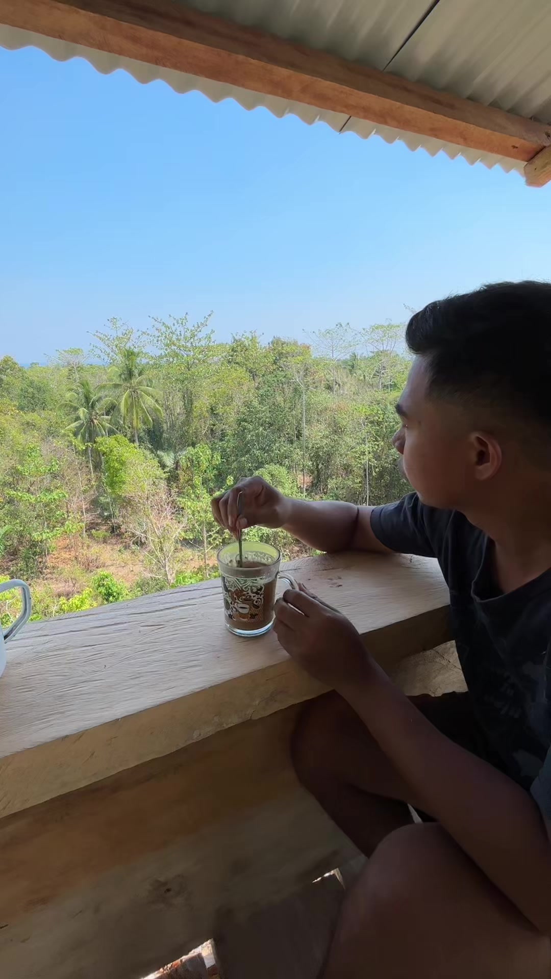 @Ka Bong 🌴