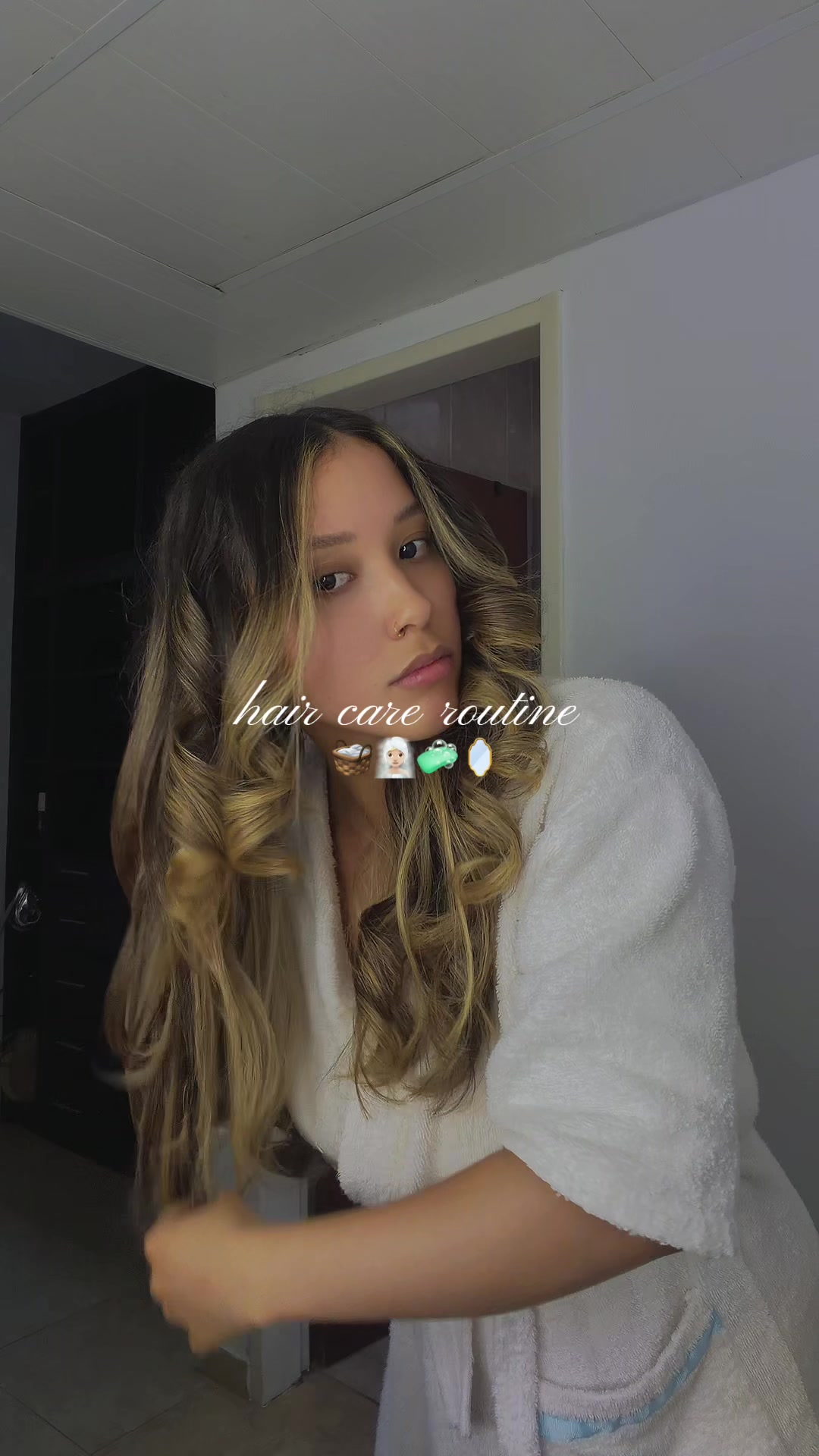 @itsvalgallardo