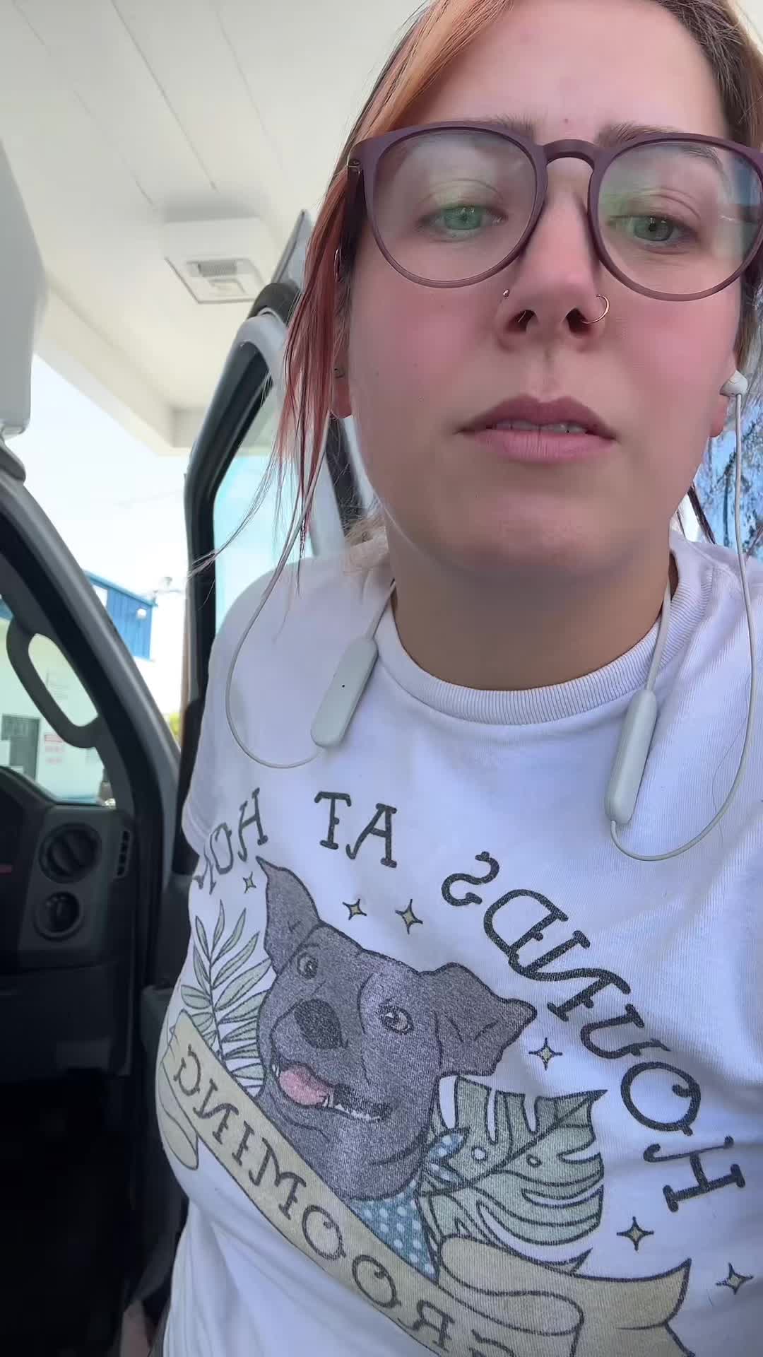 @Katie 🏳️&zwj;🌈
