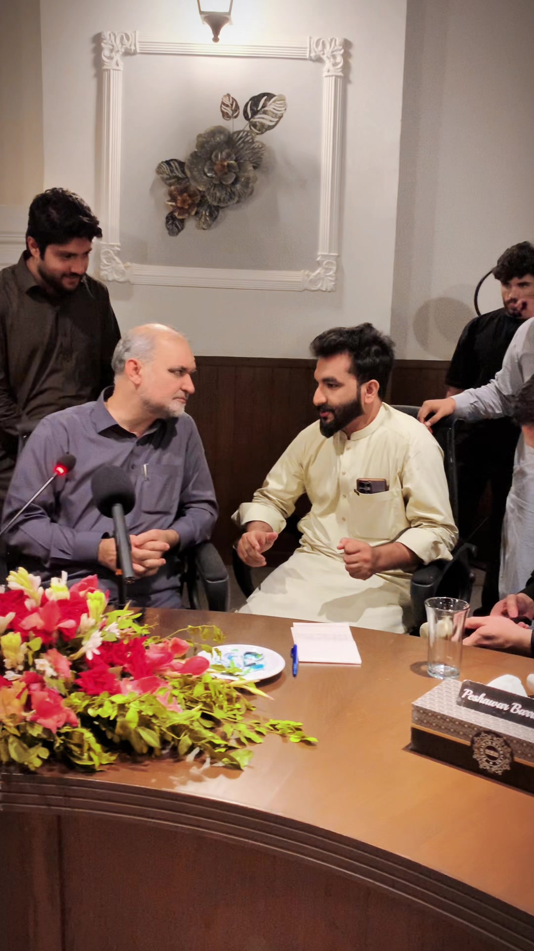 @Munir Pk
