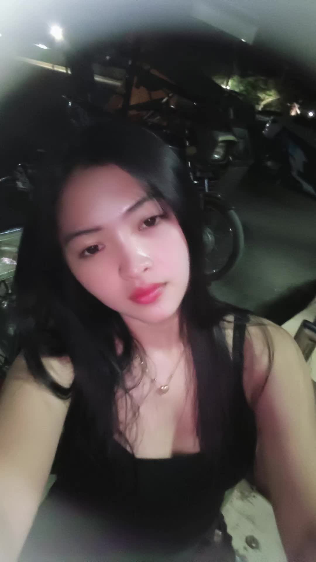 @lourilyn