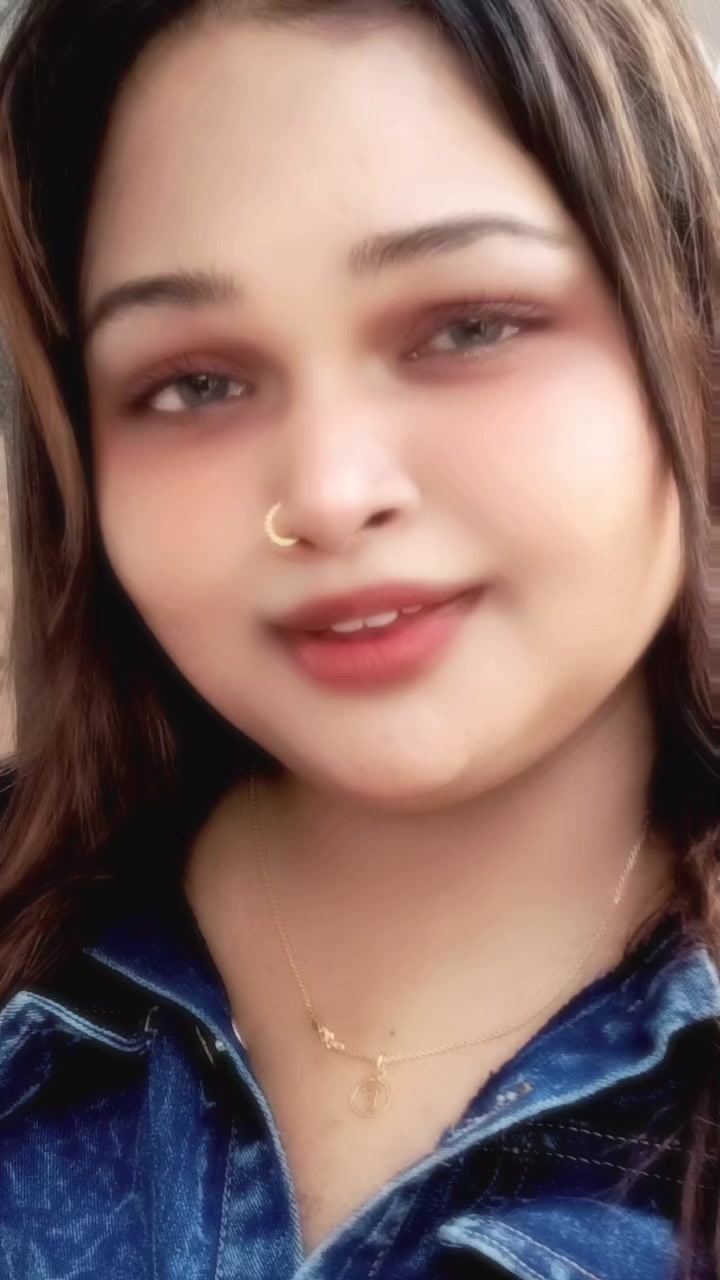 @CHUBBY GIRL 🐼🦋🍒
