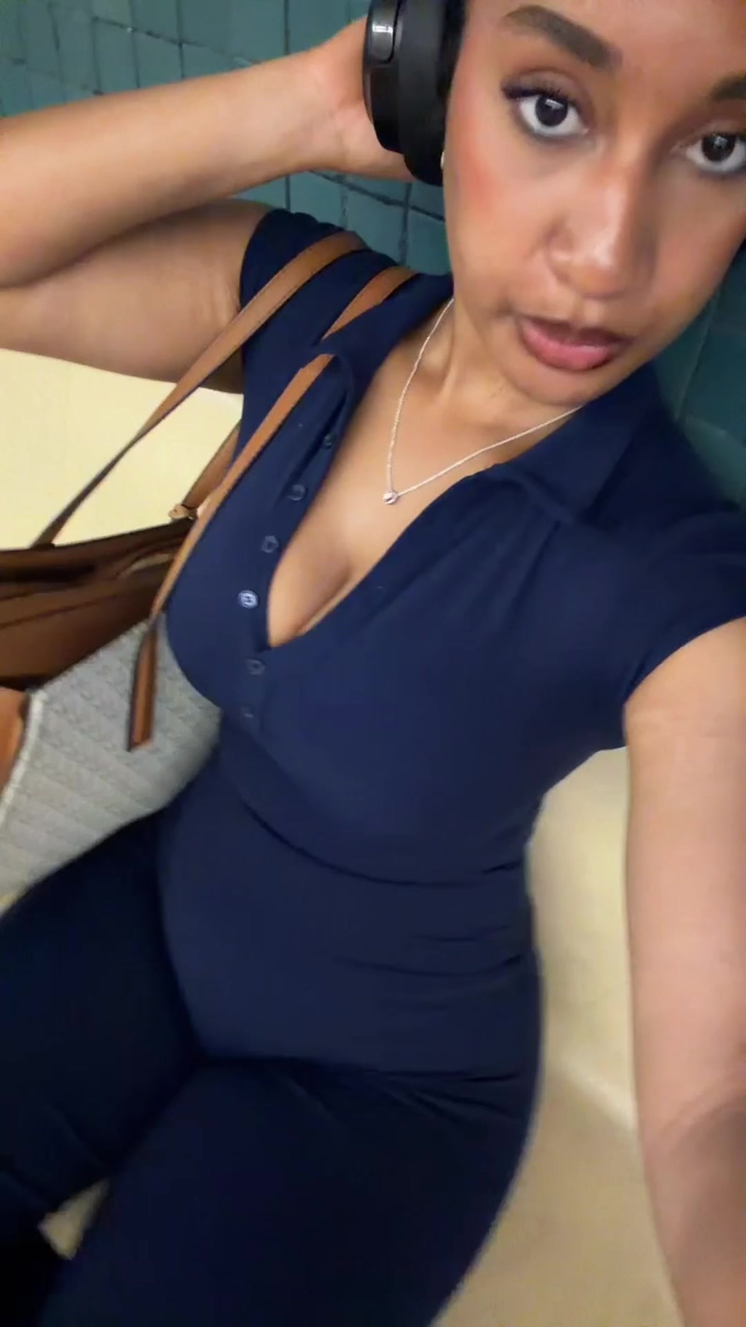 @MOSTWANTED_Elsa