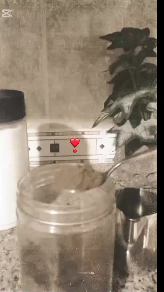 @𝙽𝙾𝚄𝚁 🦢.