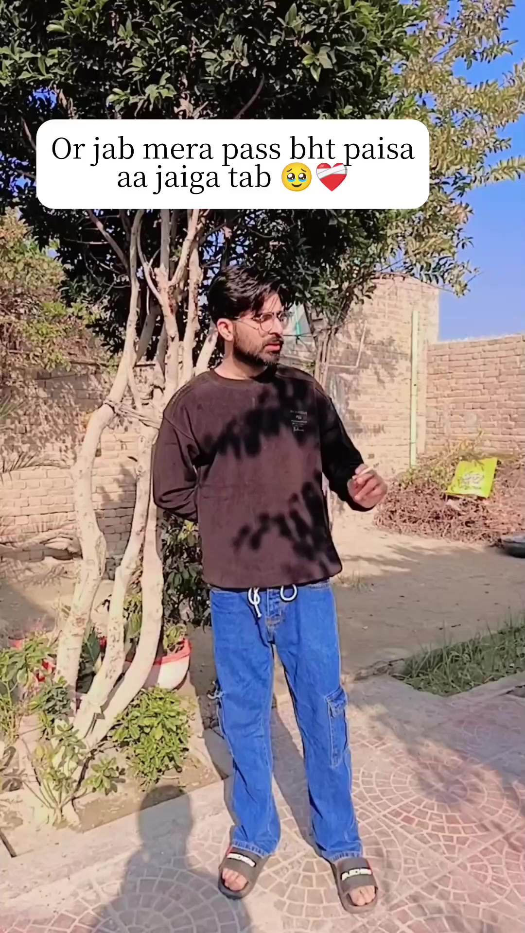 @Zaibi Bhattii