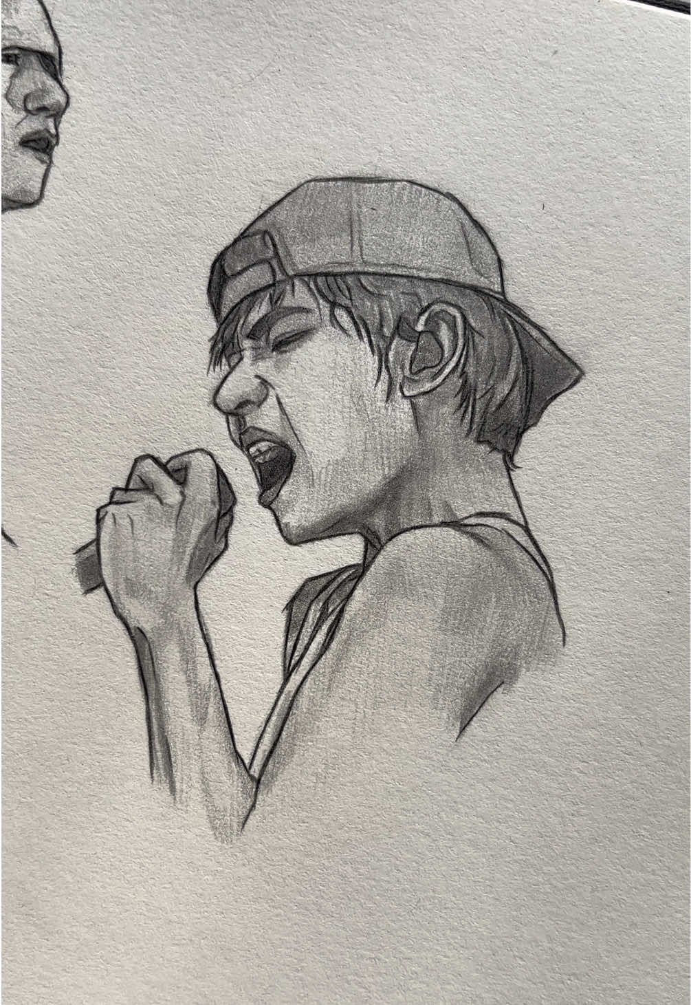 @alinasdrawing ☀️🪩