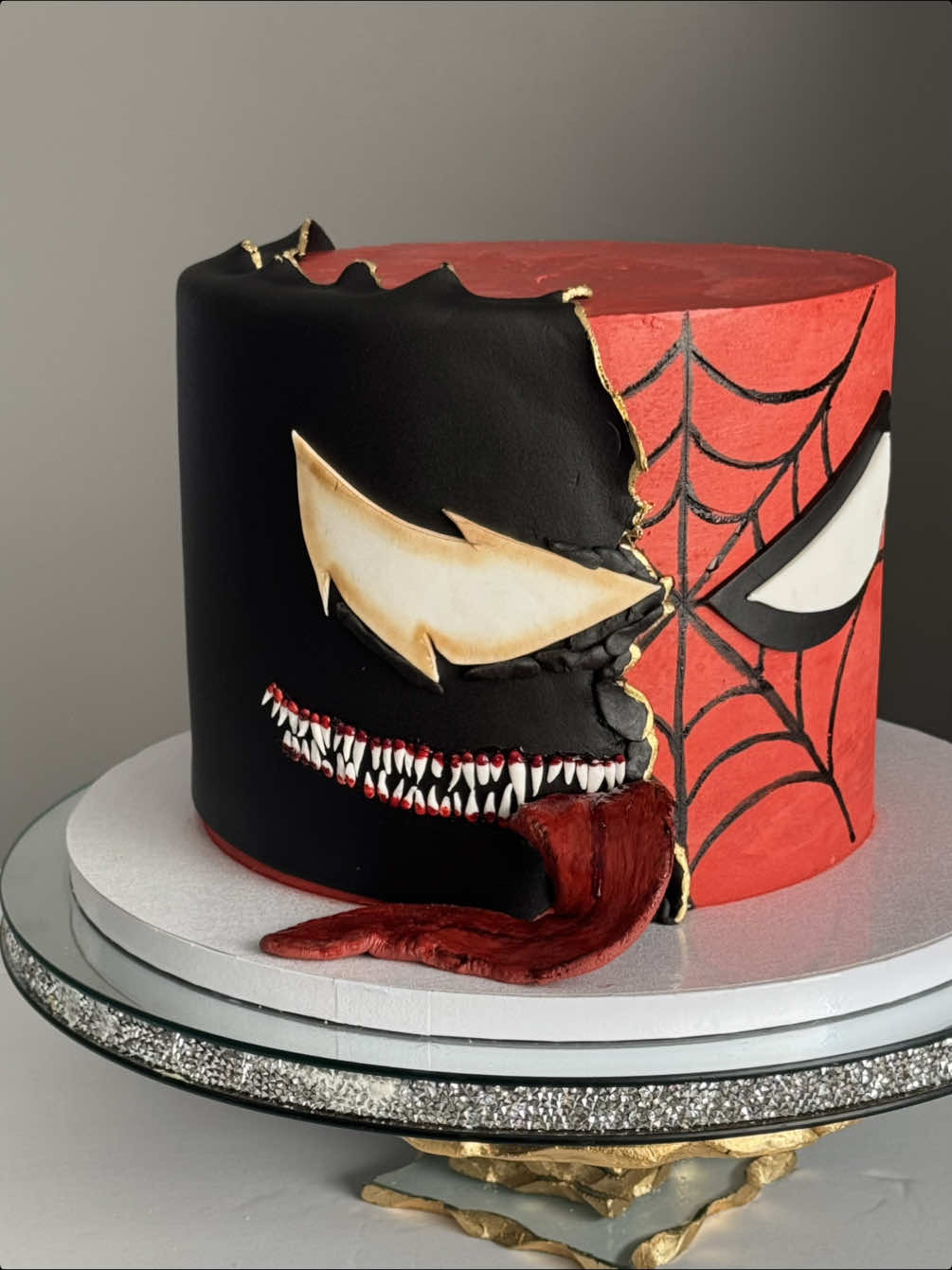 @Prats Banerjee | Custom cakes