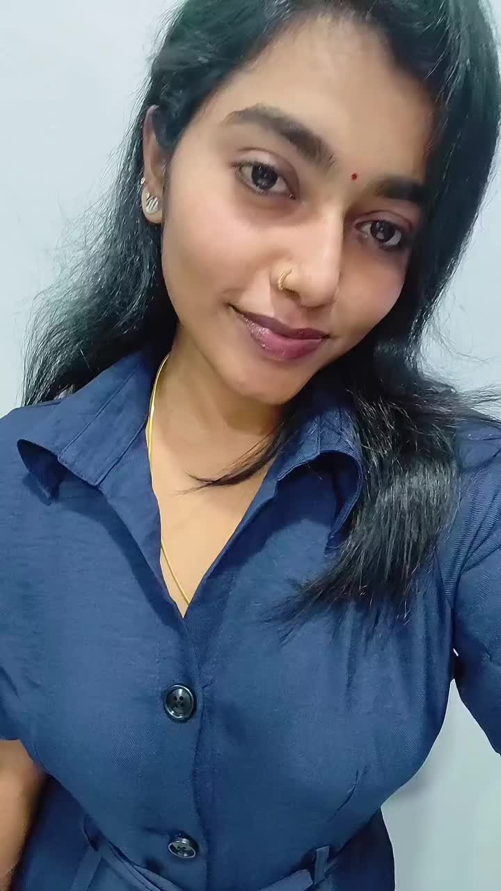 @PRIYA 🌙