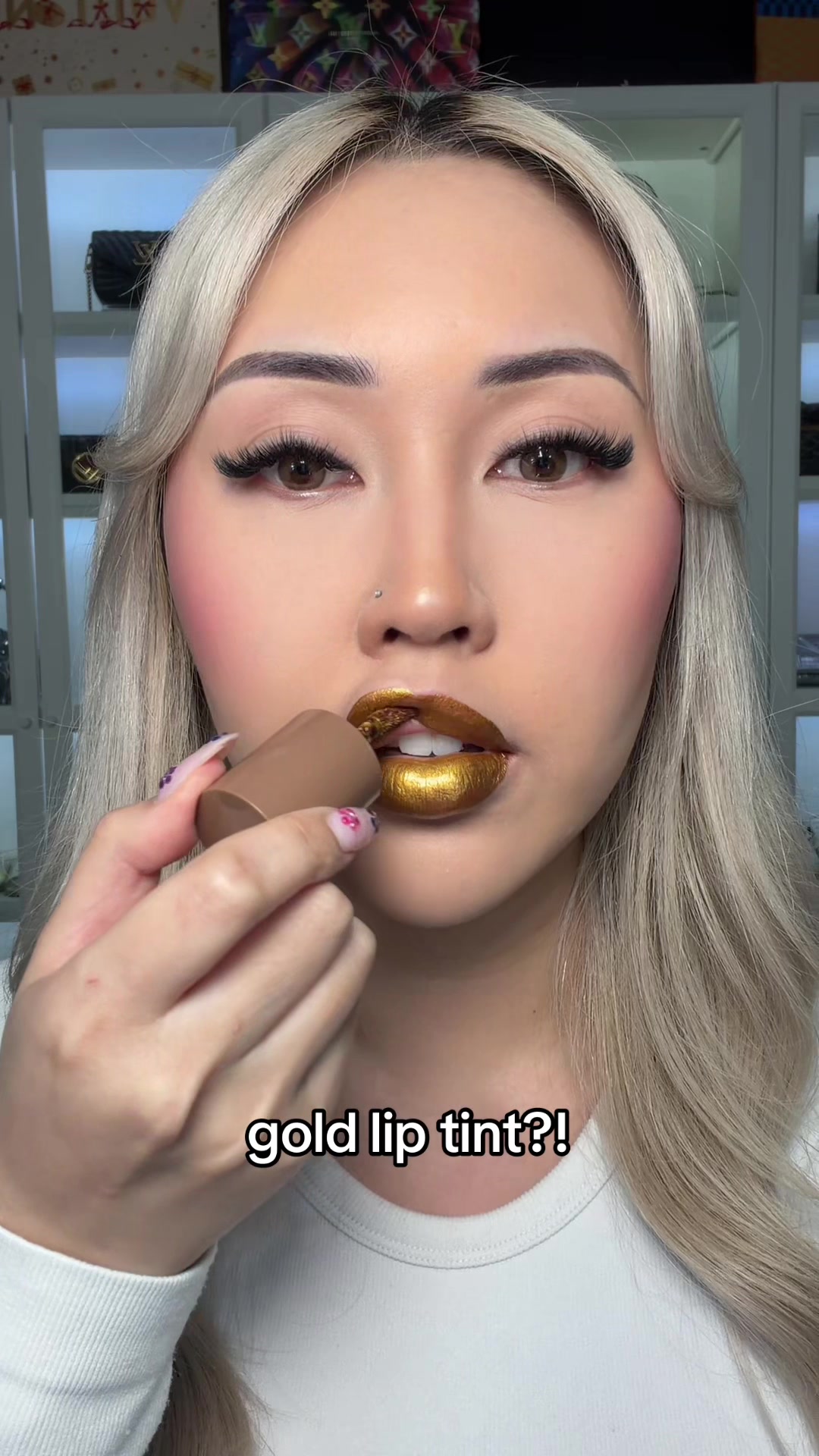 @Laura Bui