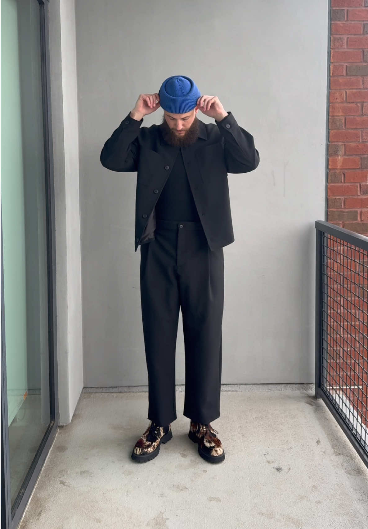 @johnnyself