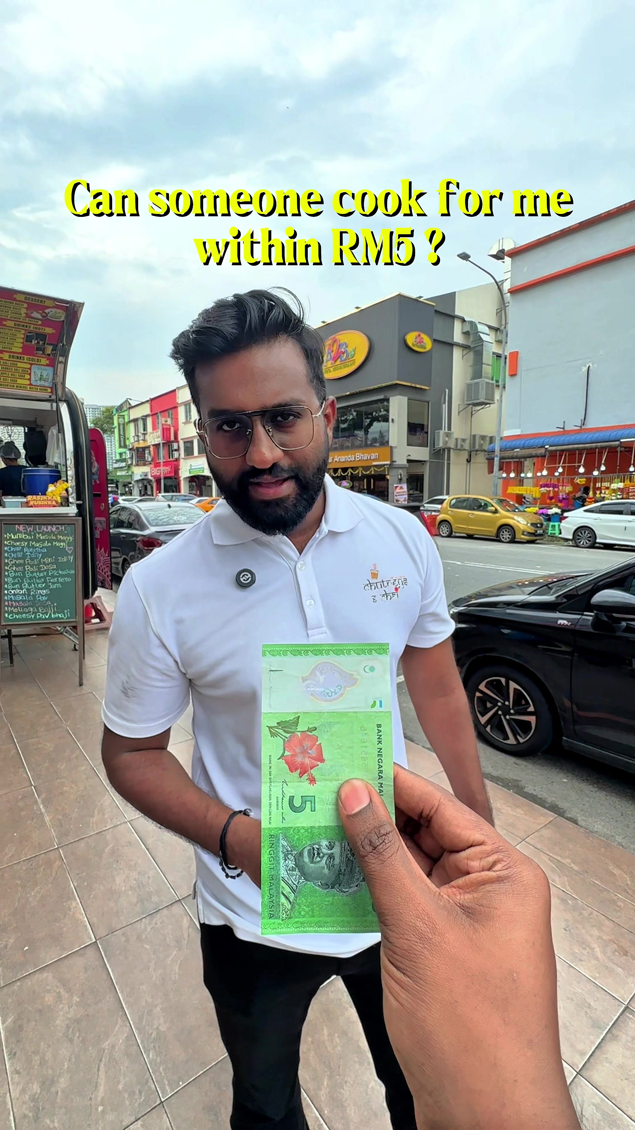 @CHUTNEYS & CHAI