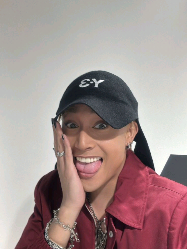 @kntll