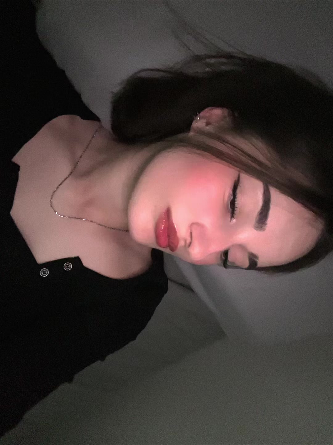 @vv