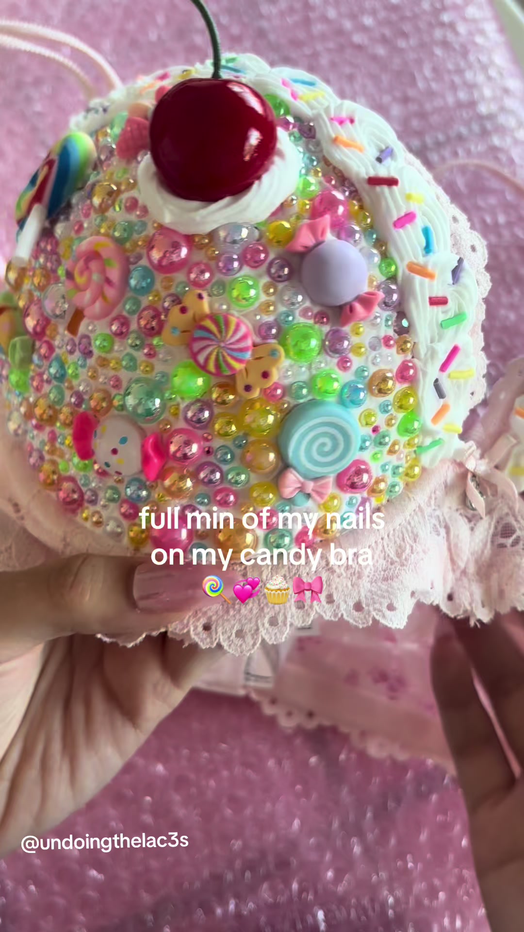@undoing the laces 🧁🎀