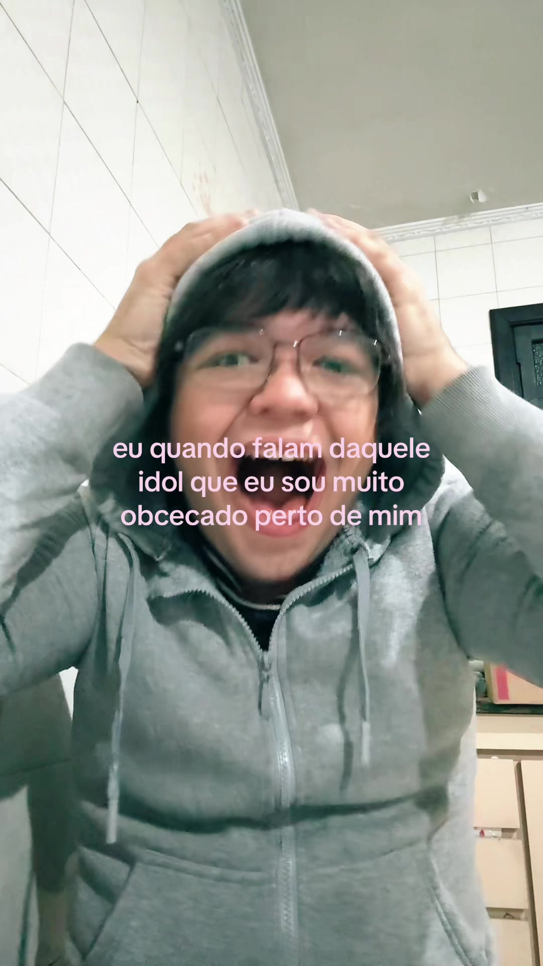 @𑣲kitty