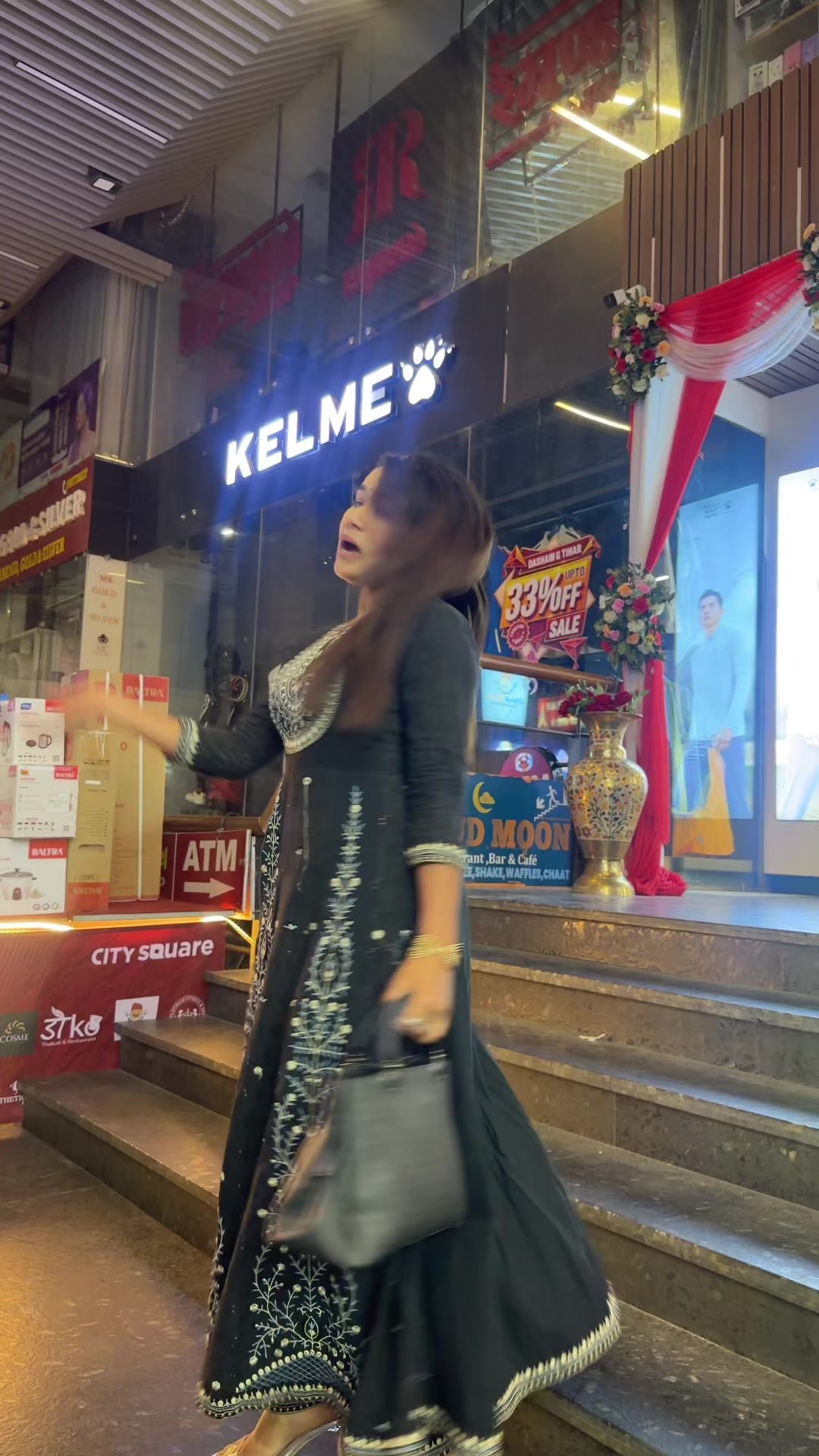 @असु