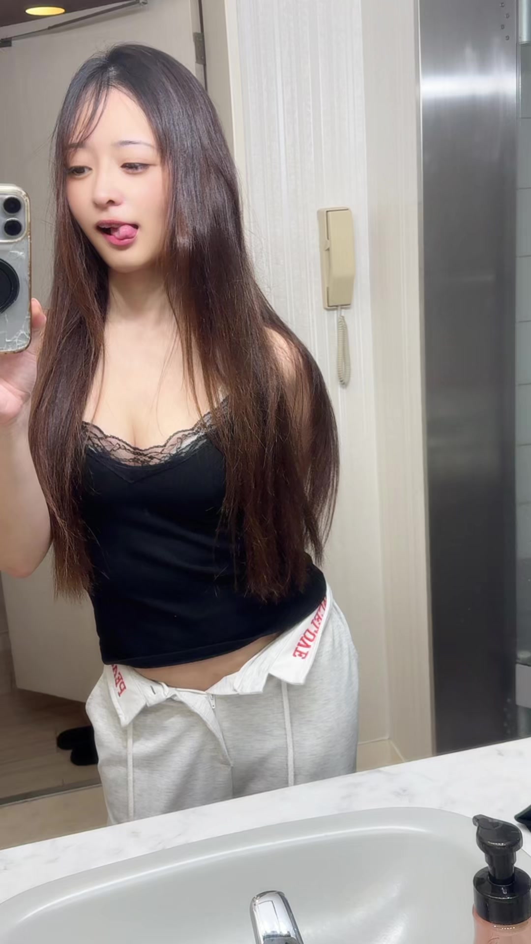 @あーりん