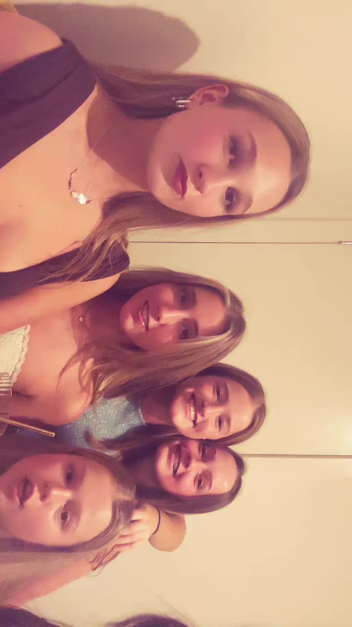 @ladeeznutz