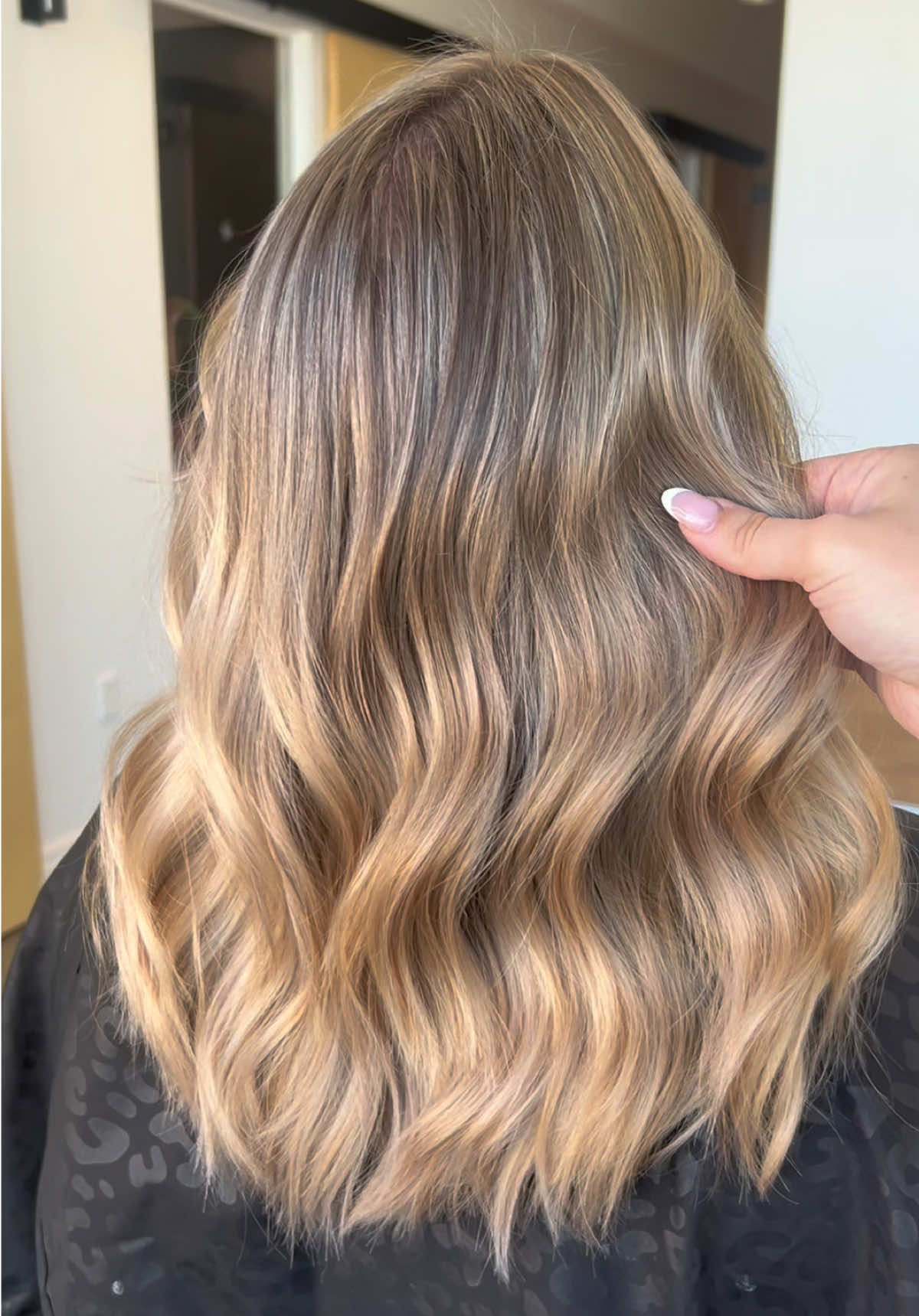 @AnnMarie 🤍| Traveling Stylist
