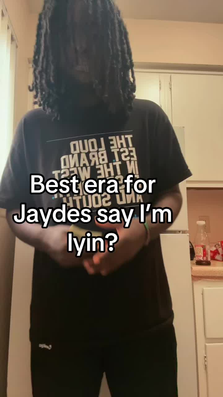 @⃟