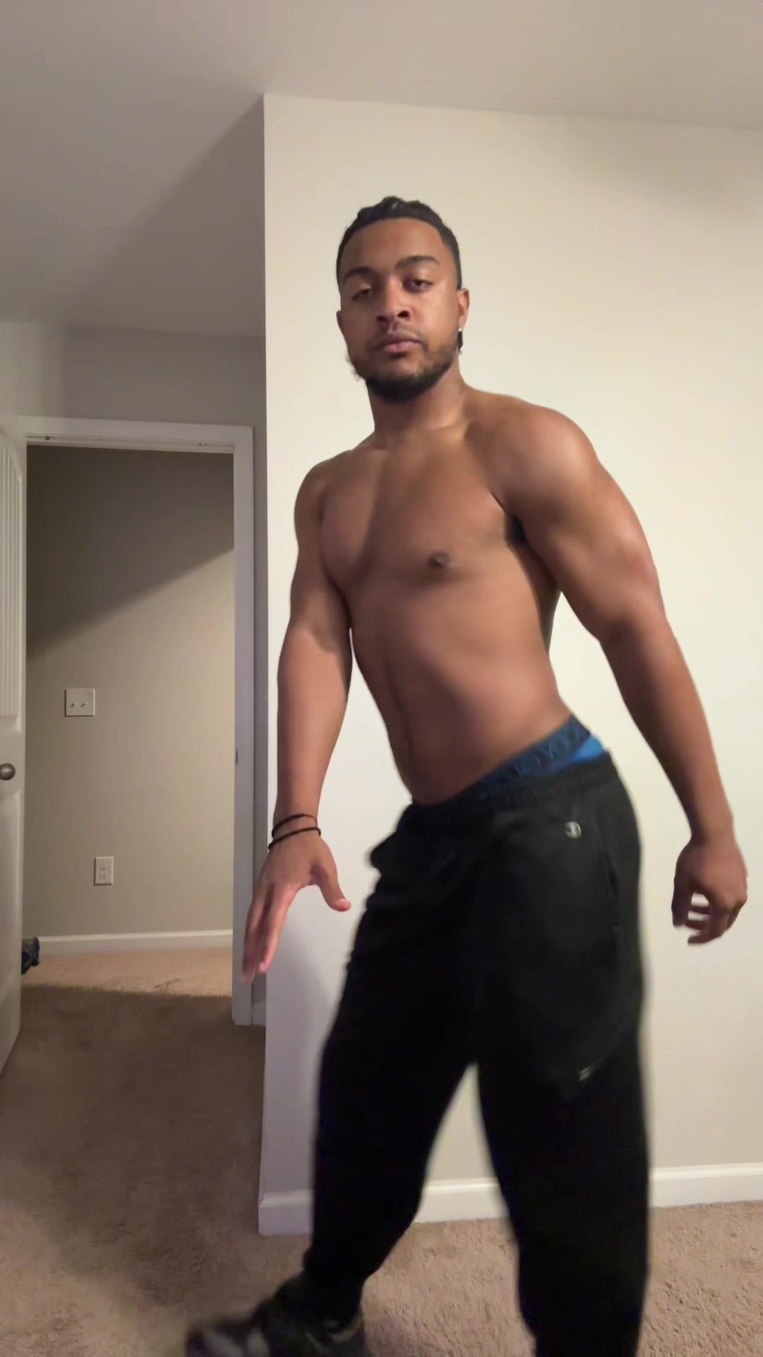 @Curlyty