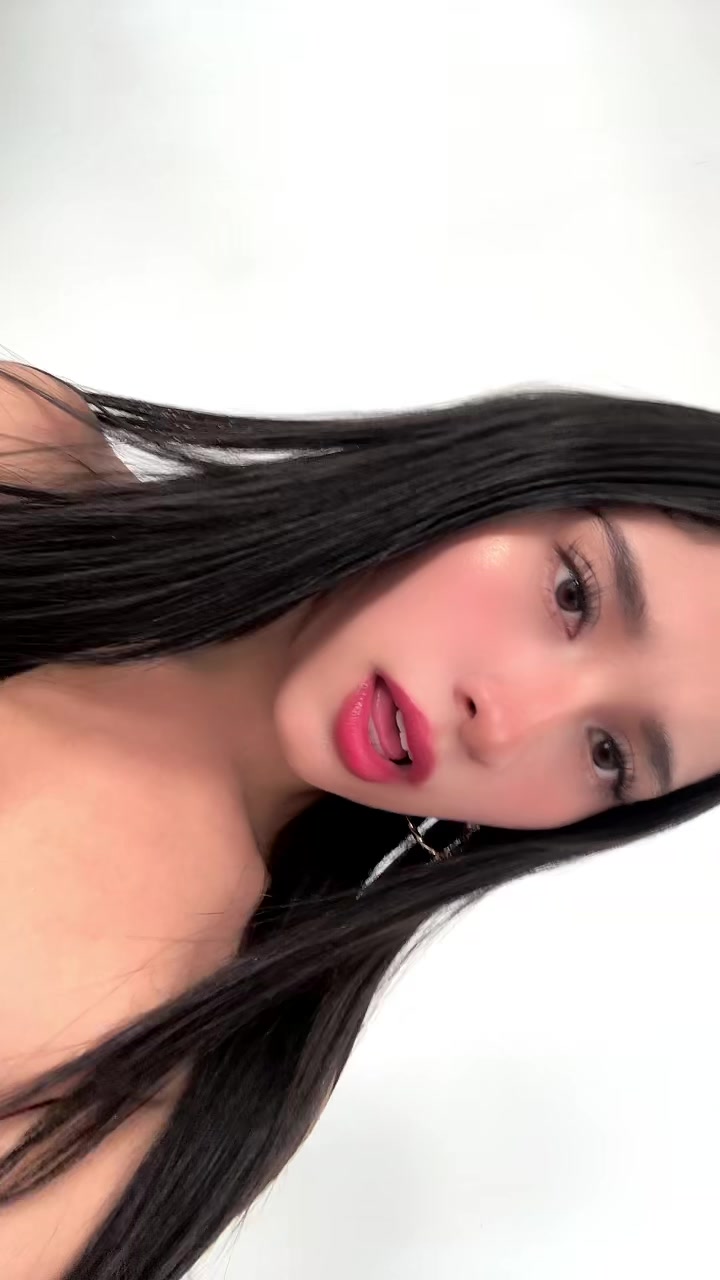 @Itzel_ledomx