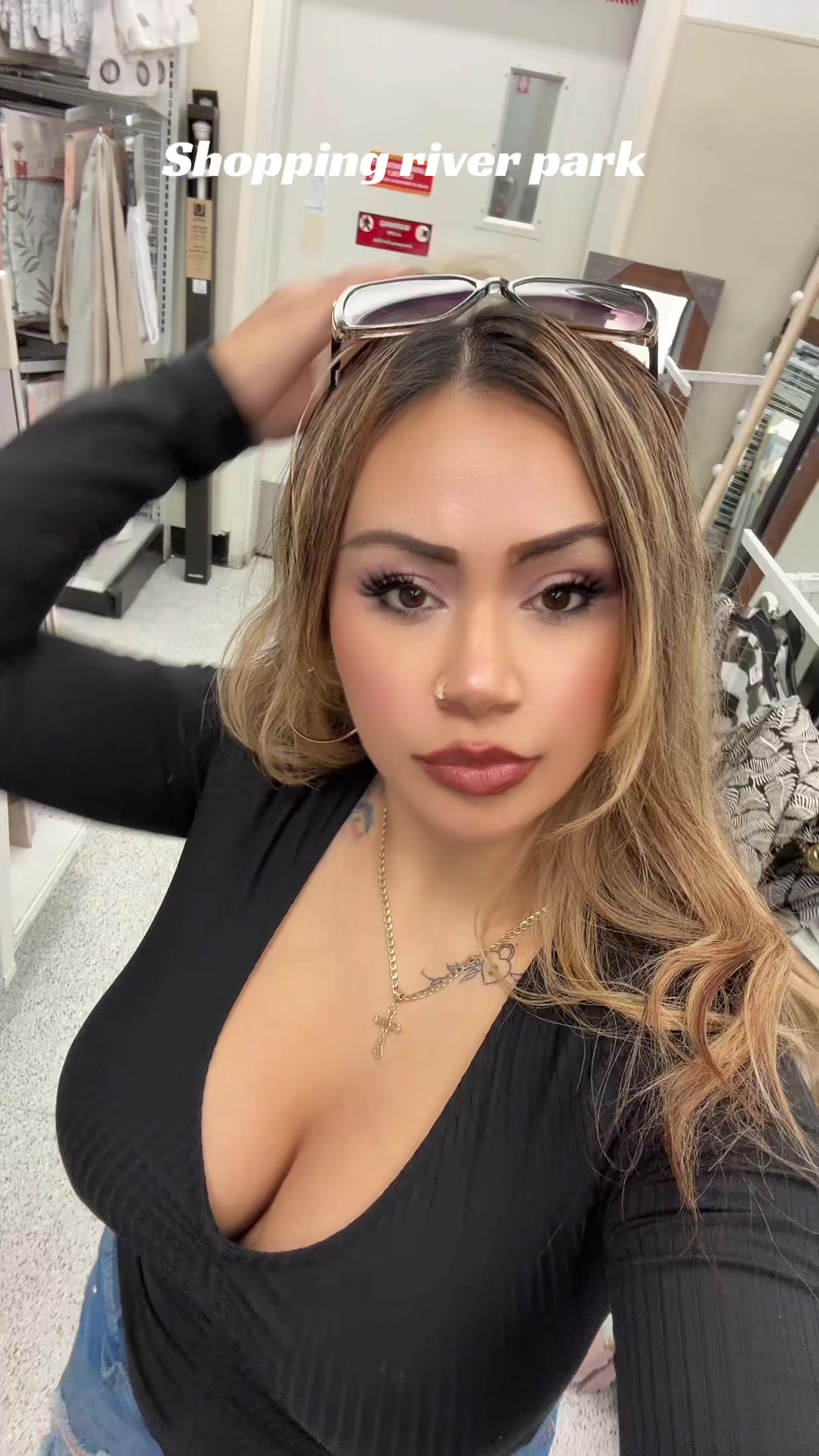 @Libra beauty💎