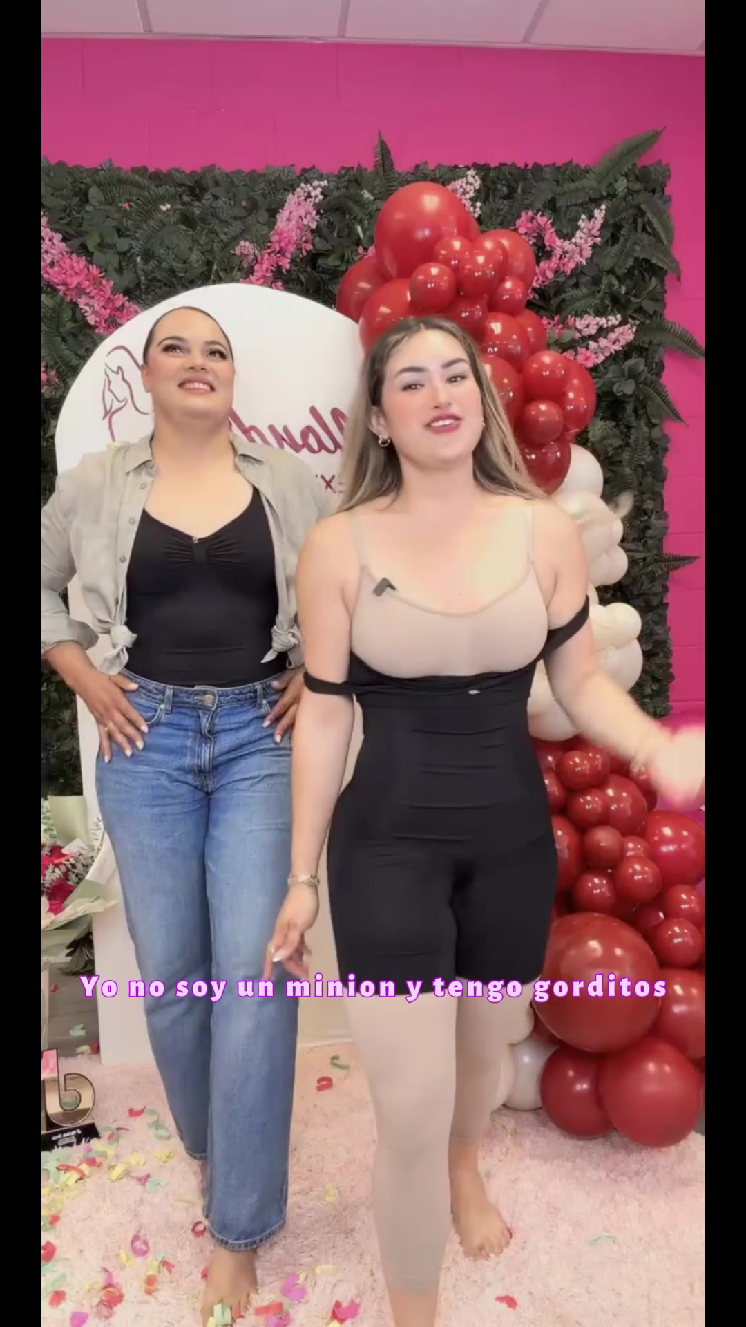 @Alondrix sexy curves