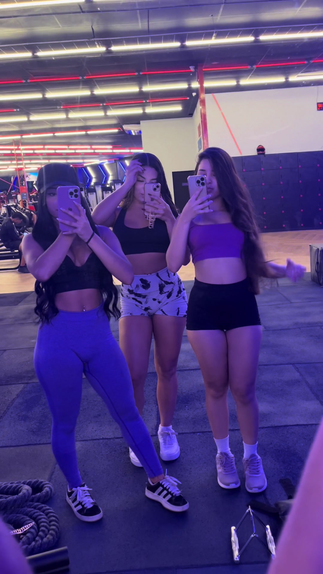 @mirellymarinhoxz