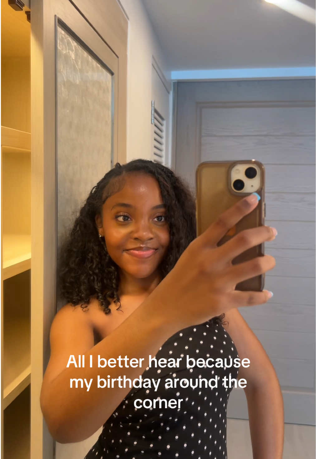 @lovelyy.simonee