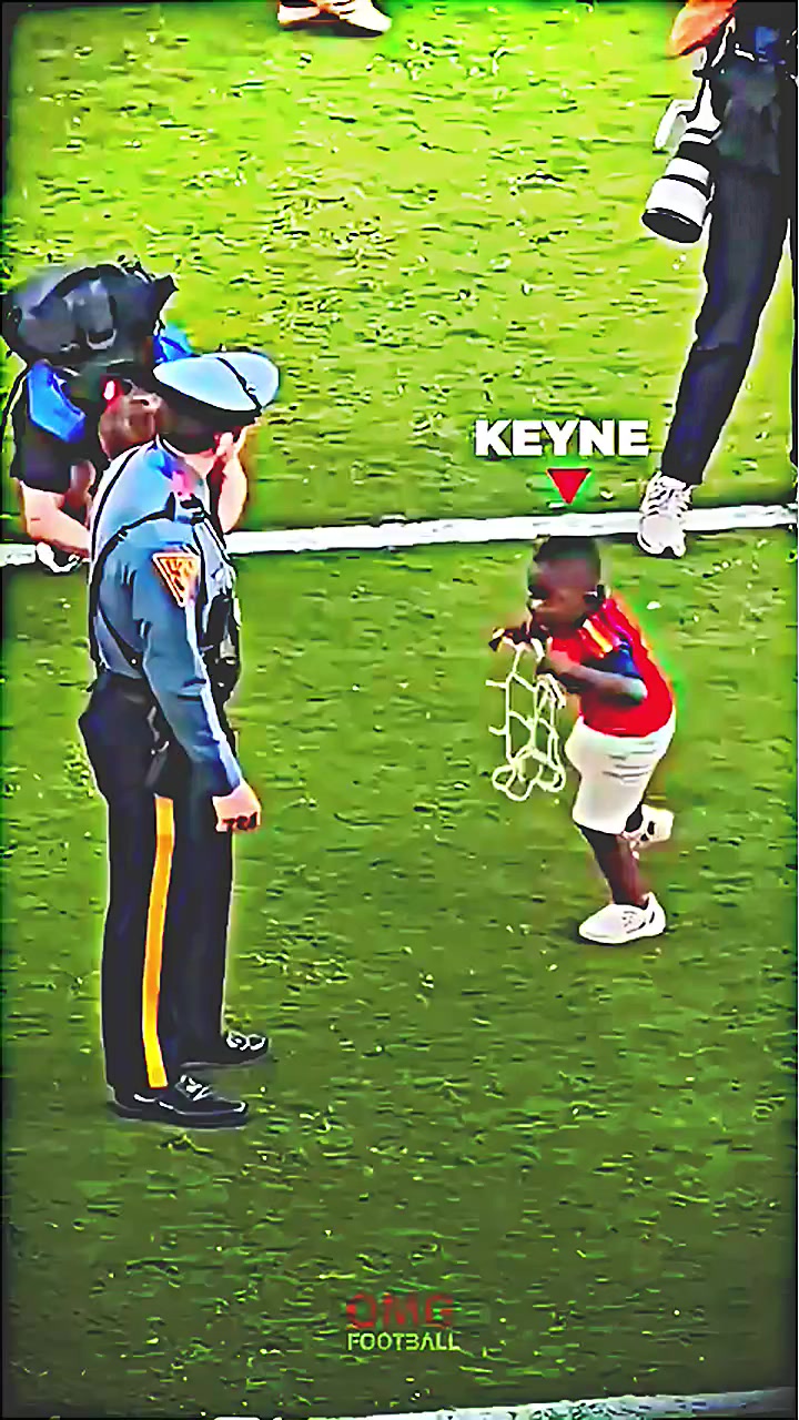 @💥𝗜𝗧𝗦 𝗦𝗔𝗡𝗜💫