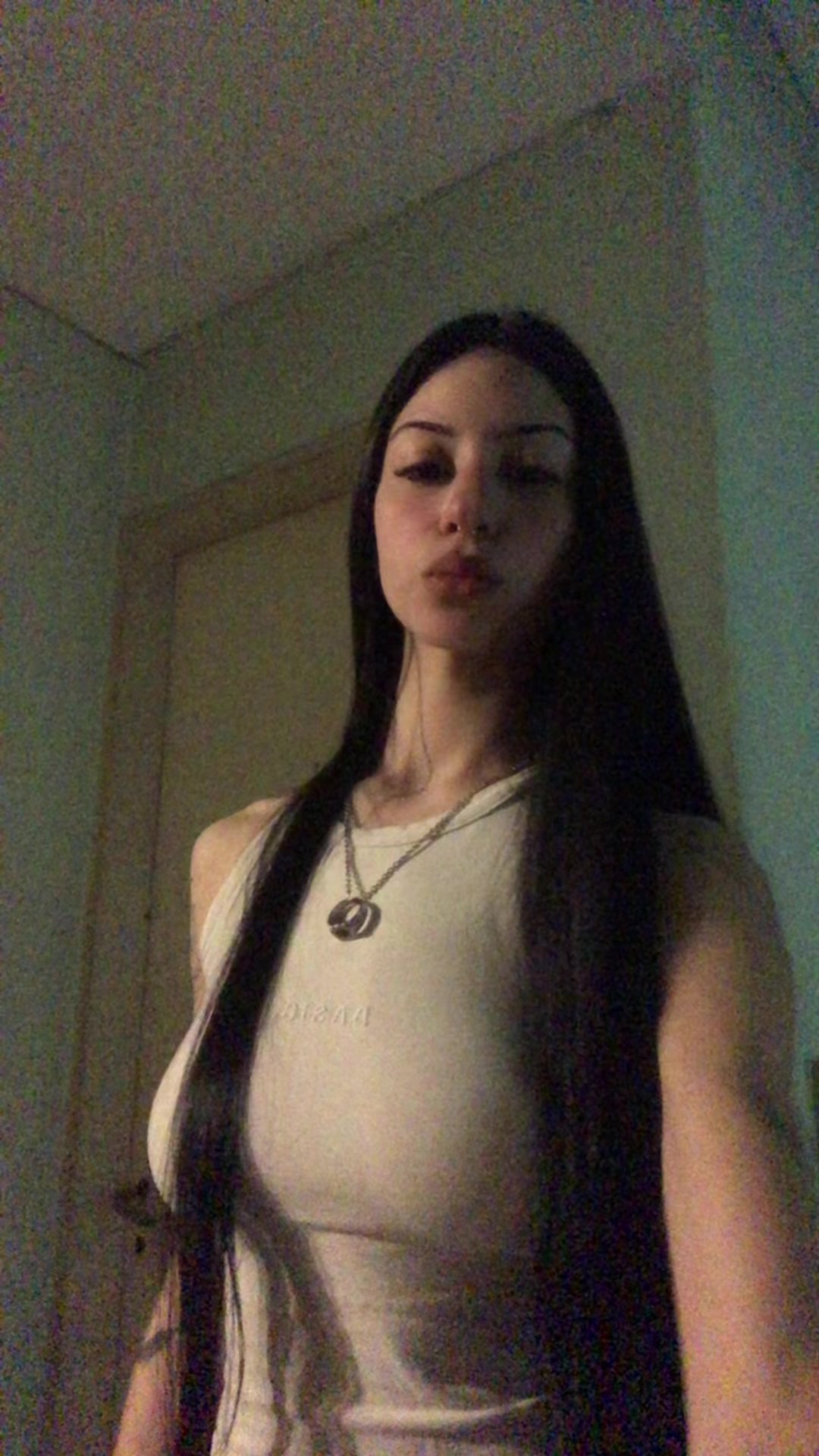 @𝒿
