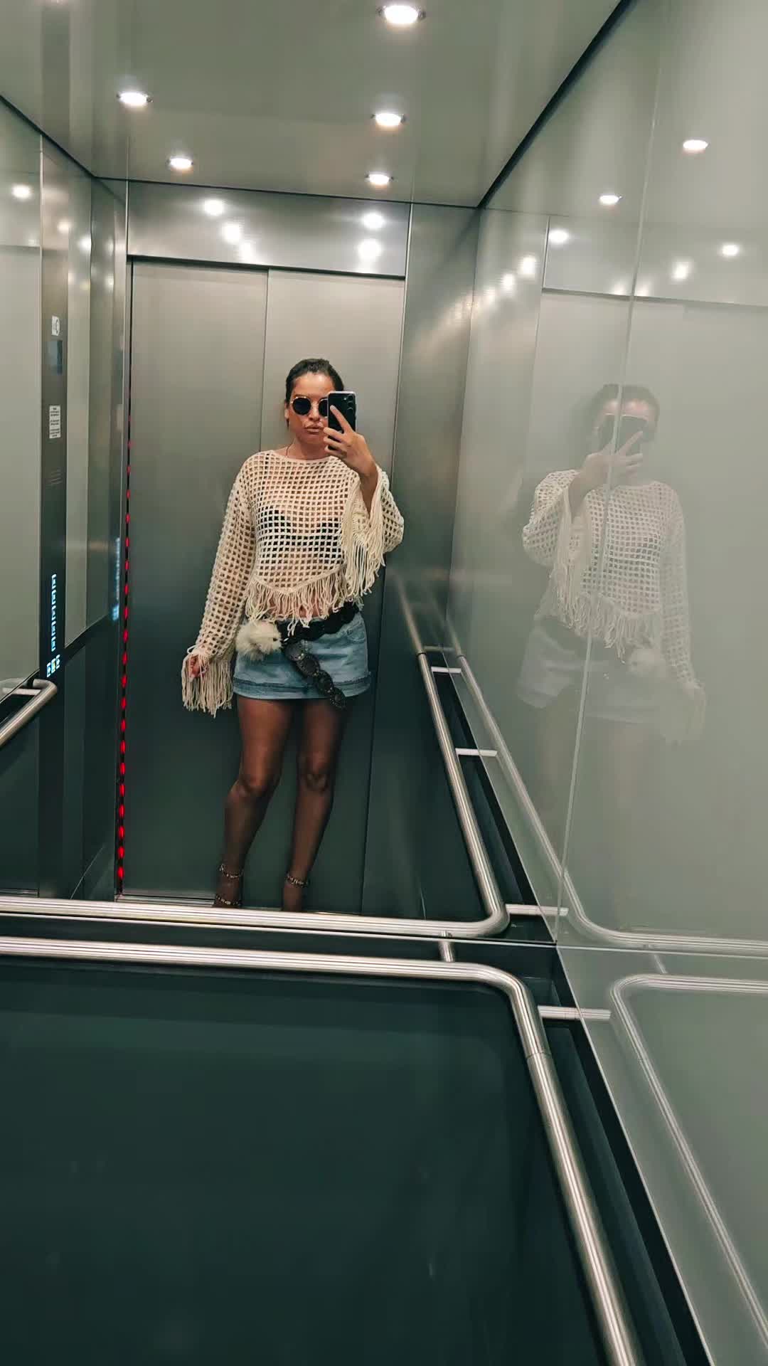 @Gia